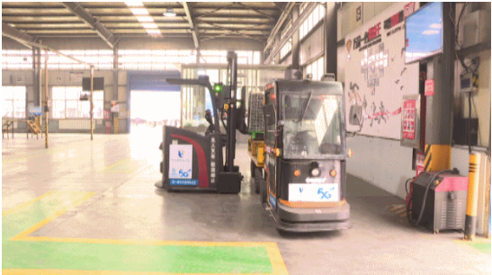 看5G“智慧工廠”如何提高工作效率！