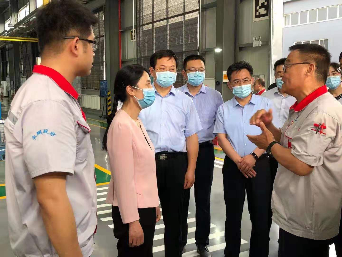 省委常委、組織部部長陳安麗蒞臨我司調(diào)研企業(yè)黨建及運(yùn)行情況